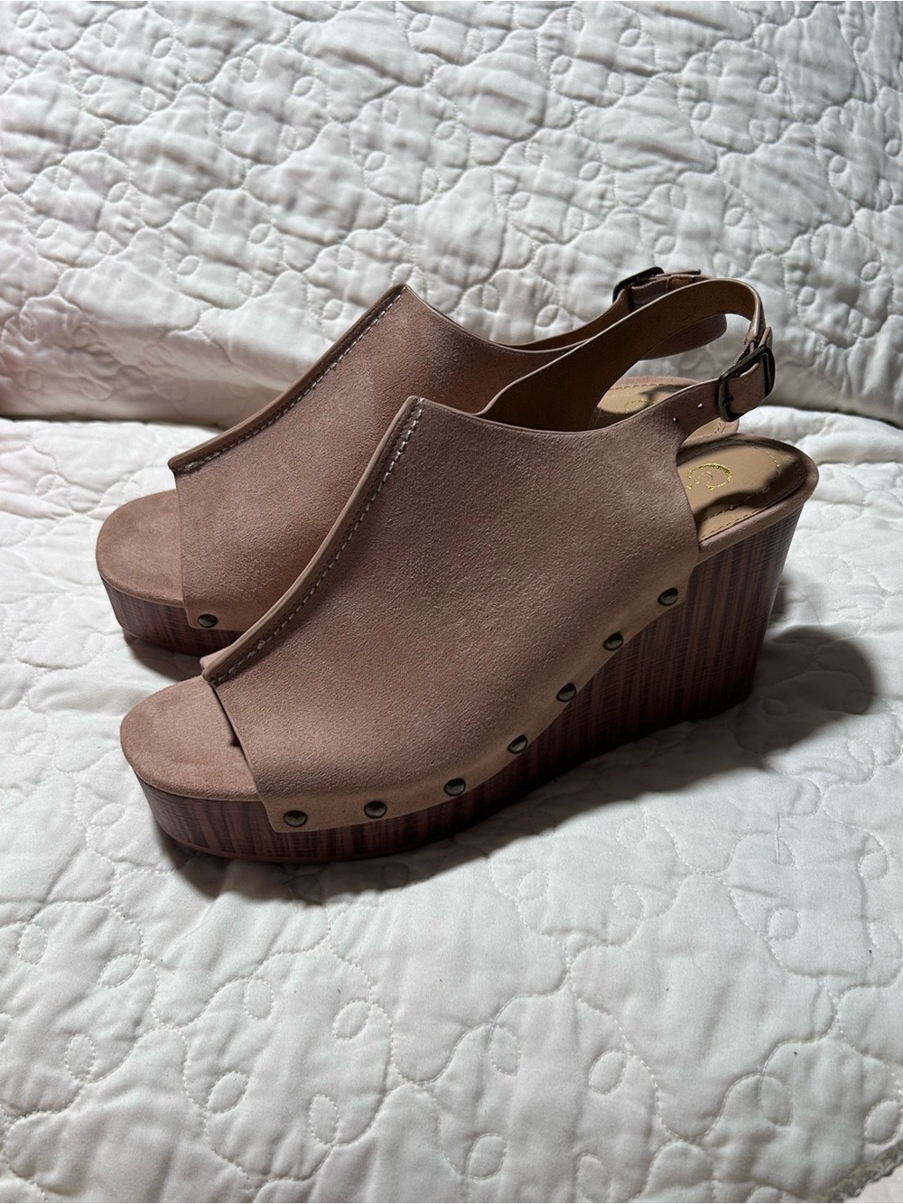 Cato Comfort Est 1946 Suede Platform Wedge Sandals Taupe Size 9M